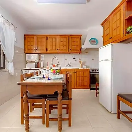 Near Luz With Private Pool 3*