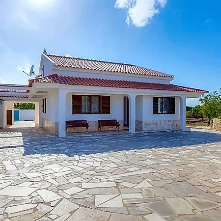 Szálloda Near Luz With Private Pool