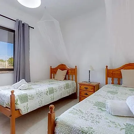 Near Luz With Private Pool 3*
